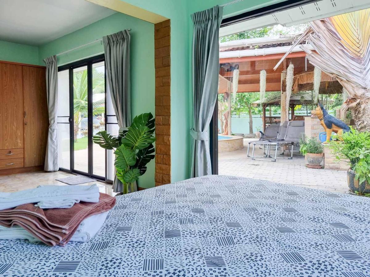 Tina'S Living Paradise - Guesthouses With Private Pool Ban Phe Eksteriør bilde