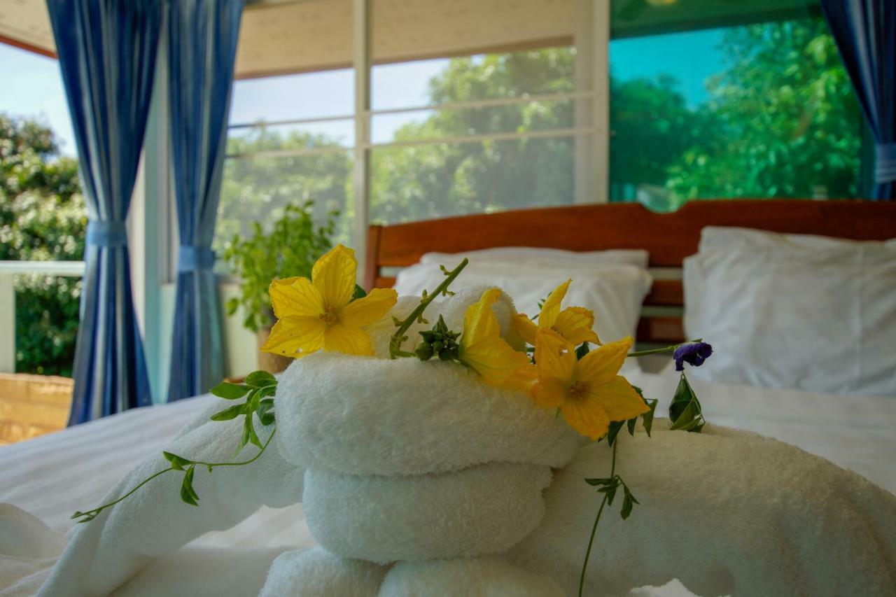 Tina'S Living Paradise - Guesthouses With Private Pool Ban Phe Eksteriør bilde