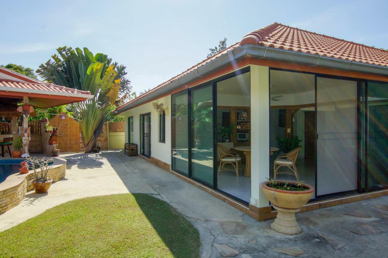 Tina'S Living Paradise - Guesthouses With Private Pool Ban Phe Eksteriør bilde